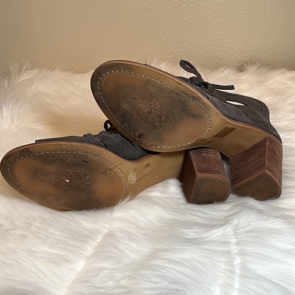 Vince Camuto Gray Open Toe Lace Shoes - Picture 11 of 14